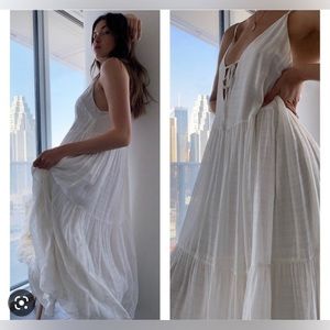 Wilfred aritzia plunge neckline dress size small